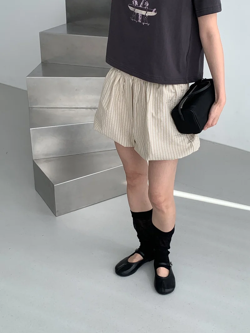 ViveL Striped Balloon Shorts with Elastic Waist
