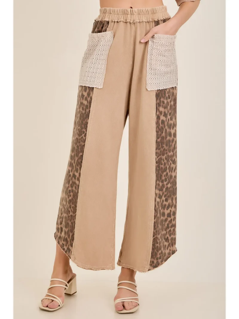 Mineral Washed Leopard Lace Pockets Cropped Pants Latte
