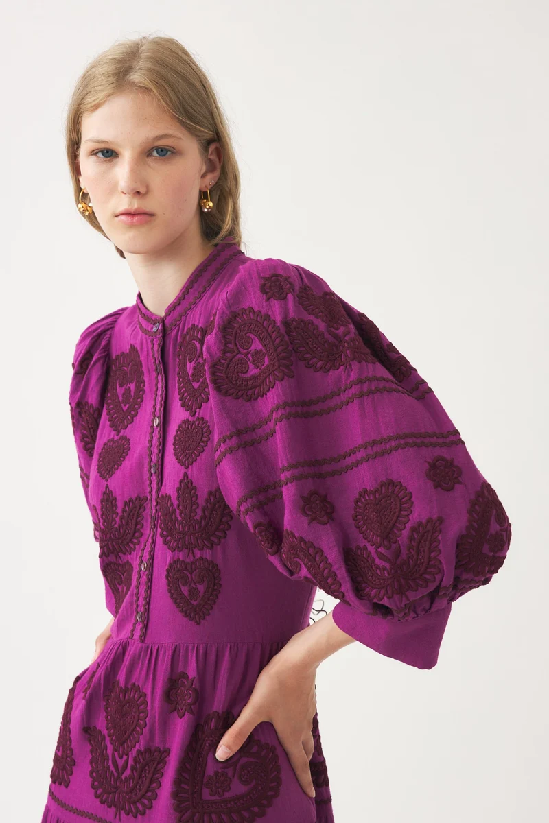 Robe longue avec broderie d'inspiration hongroise Rony