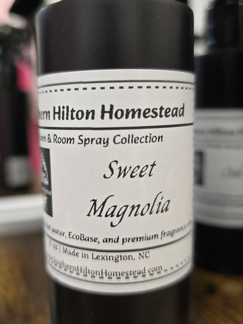 1004 Southern Hilton Homestead Linen & Room Spray 4oz.