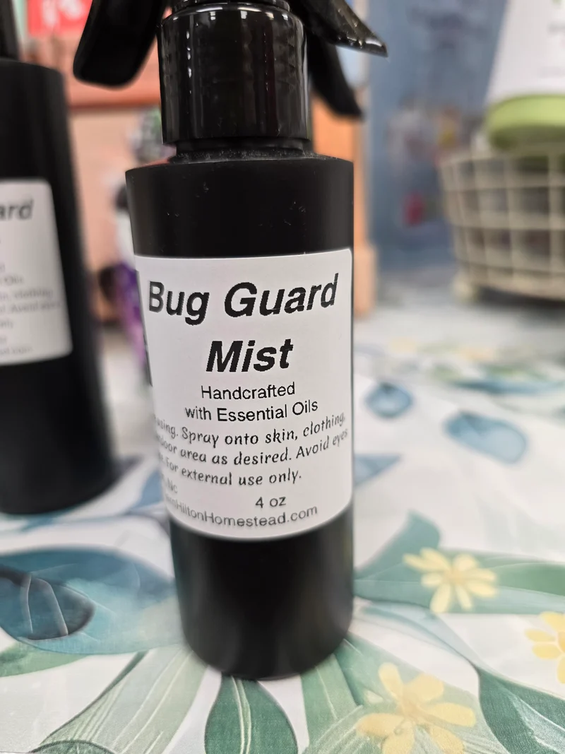 1004 Souther Hilton Homestead Bug Guard Mist in 8oz.