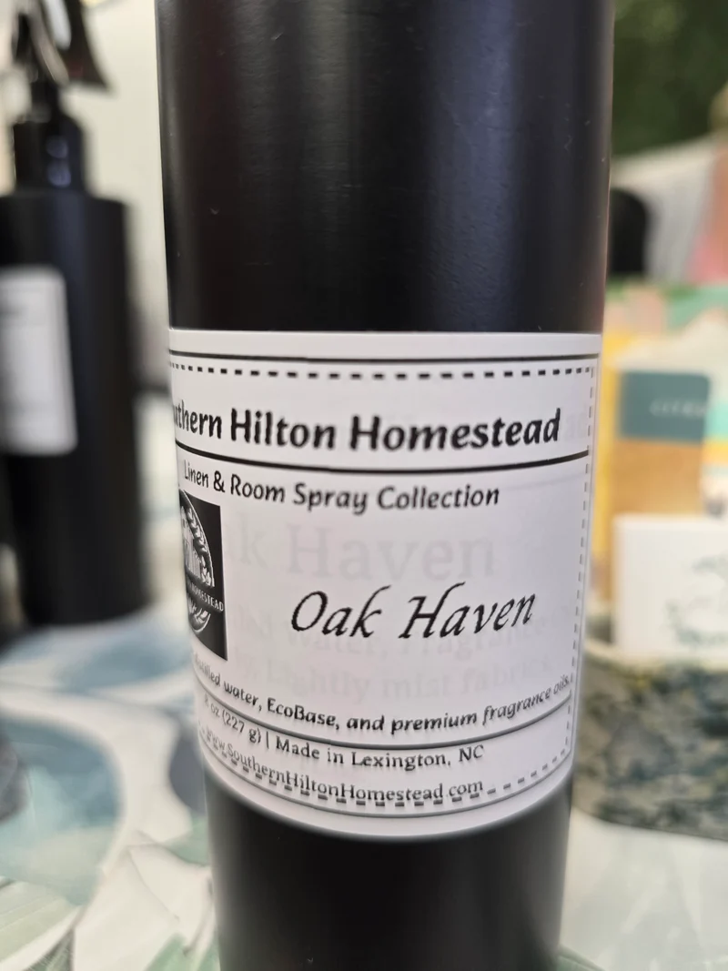 1004 Southern Hilton Homestead Linen & Room Spray 8 oz.