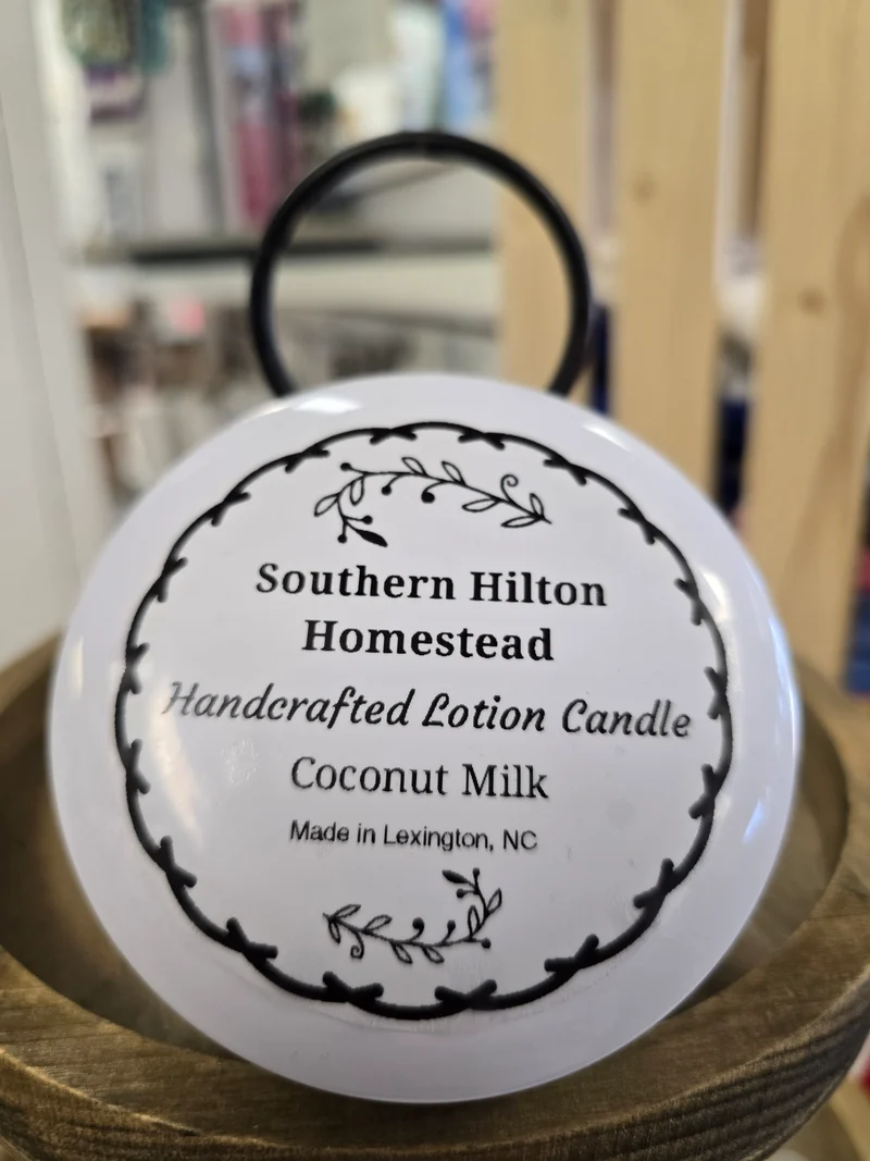 1004Southern Hilton Homestead Healing Lotion & Crystals Scented Candles