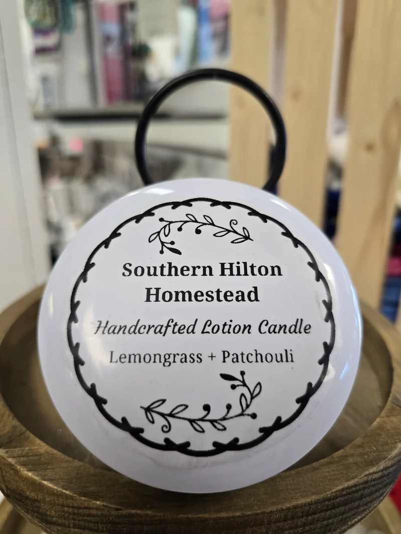 1004Southern Hilton Homestead Healing Lotion & Crystals Scented Candles