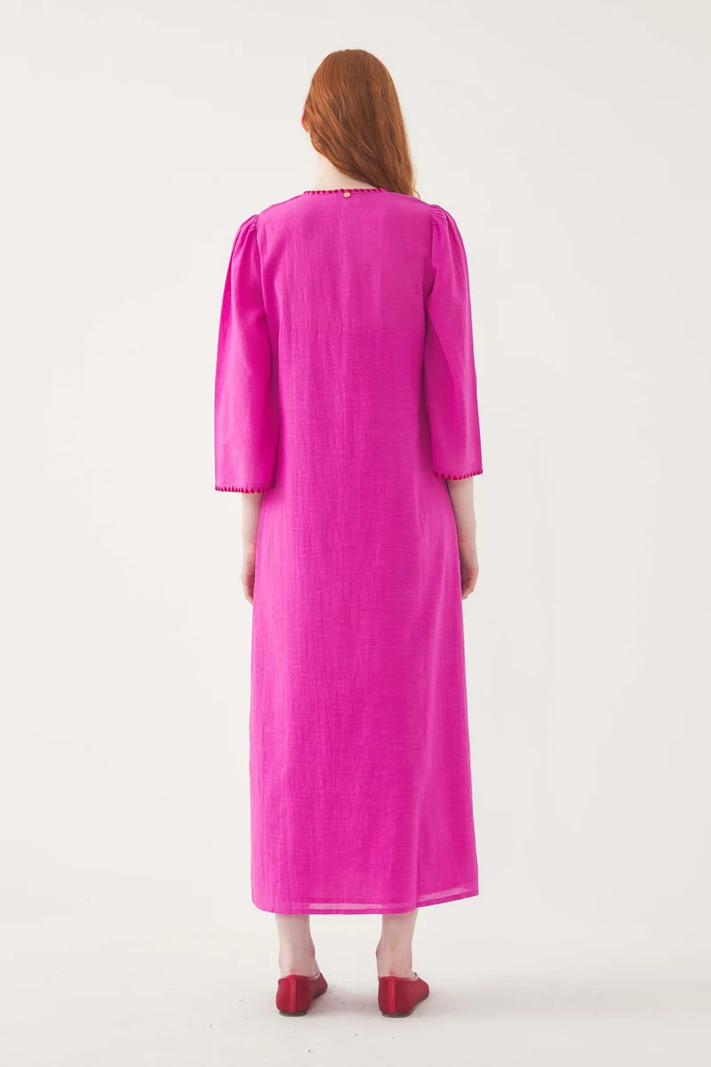 Robe longue brodée Vahani