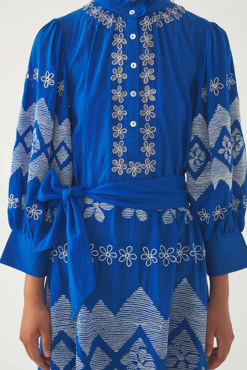 Robe longue brodée Tolede