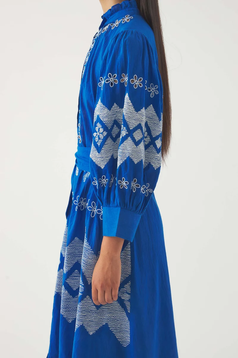 Robe longue brodée Tolede