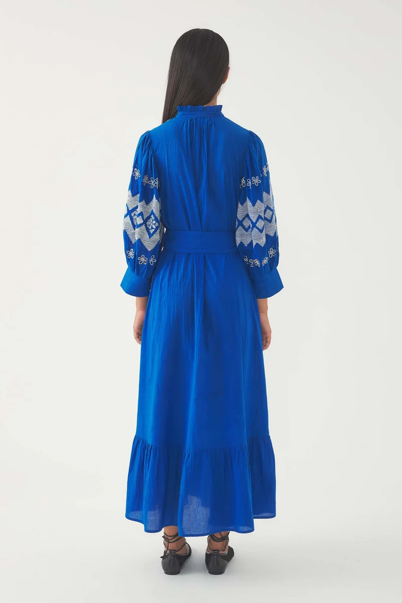 Robe longue brodée Tolede
