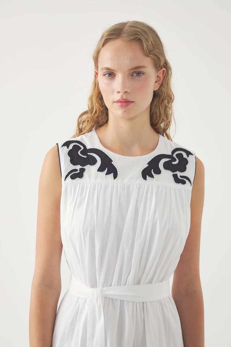 Robe maxi brodée Dali