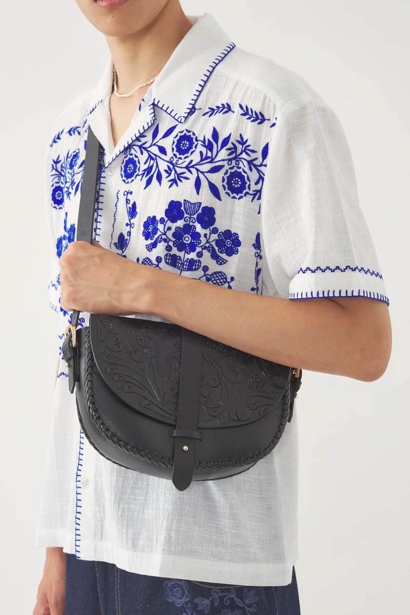 Chemise brodée Mamie