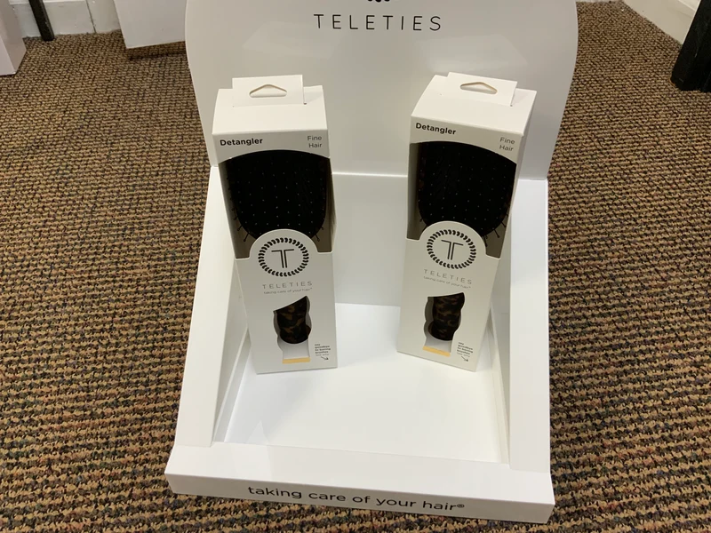 Detangler Teleties hairbrush/ Detangler