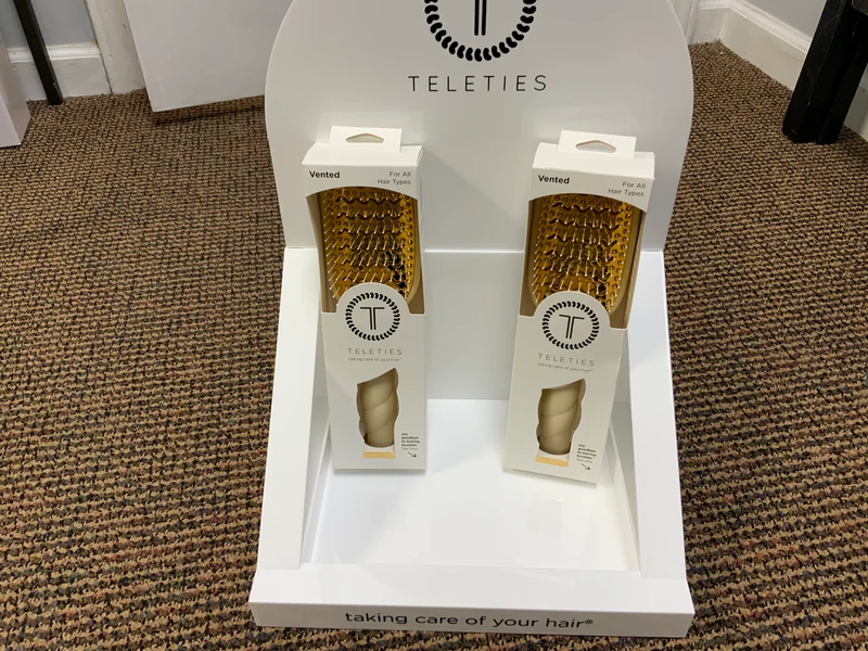 Detangler Teleties hairbrush/ Detangler