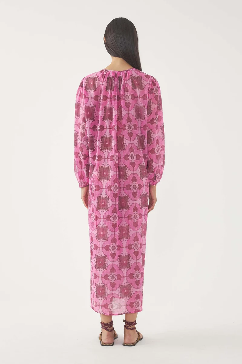 Robe Tereza