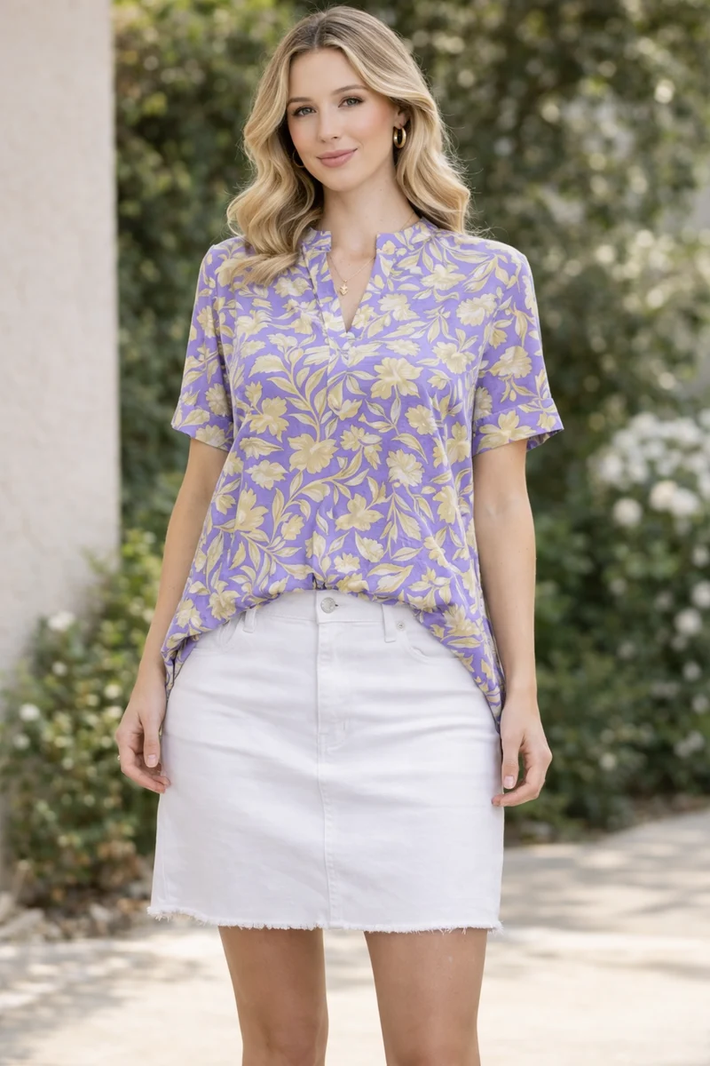 dear scarlett-LizBreeze V-neck Short-Sleeve Top