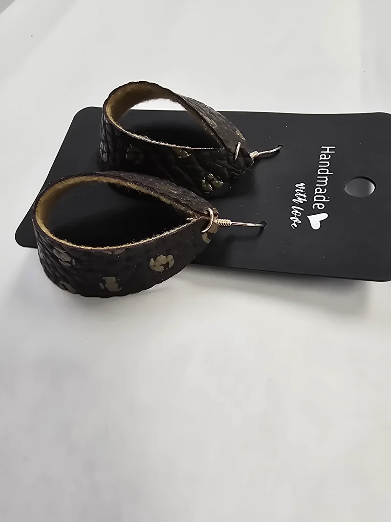 His Spirit Creations Leather-like teardrop Earrings V. 1042