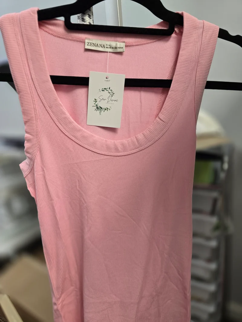 ZENANA RIBBED SCOOP NECK TANK TOP