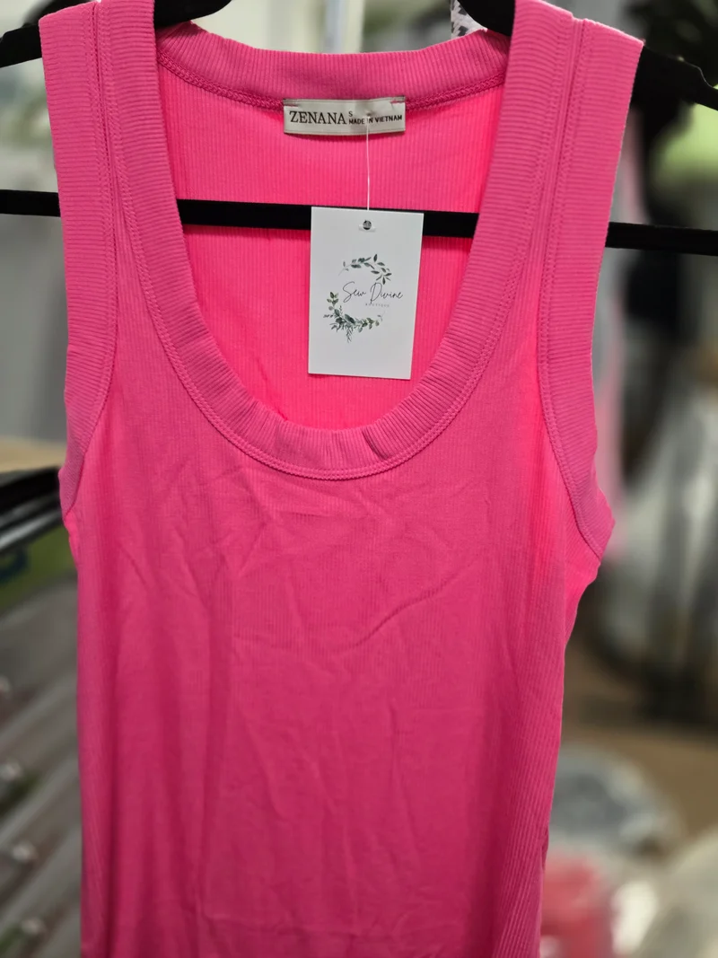 ZENANA RIBBED SCOOP NECK TANK TOP