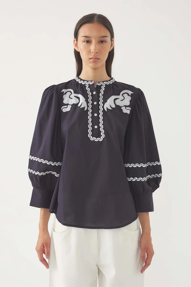 Blouse brodée Dali