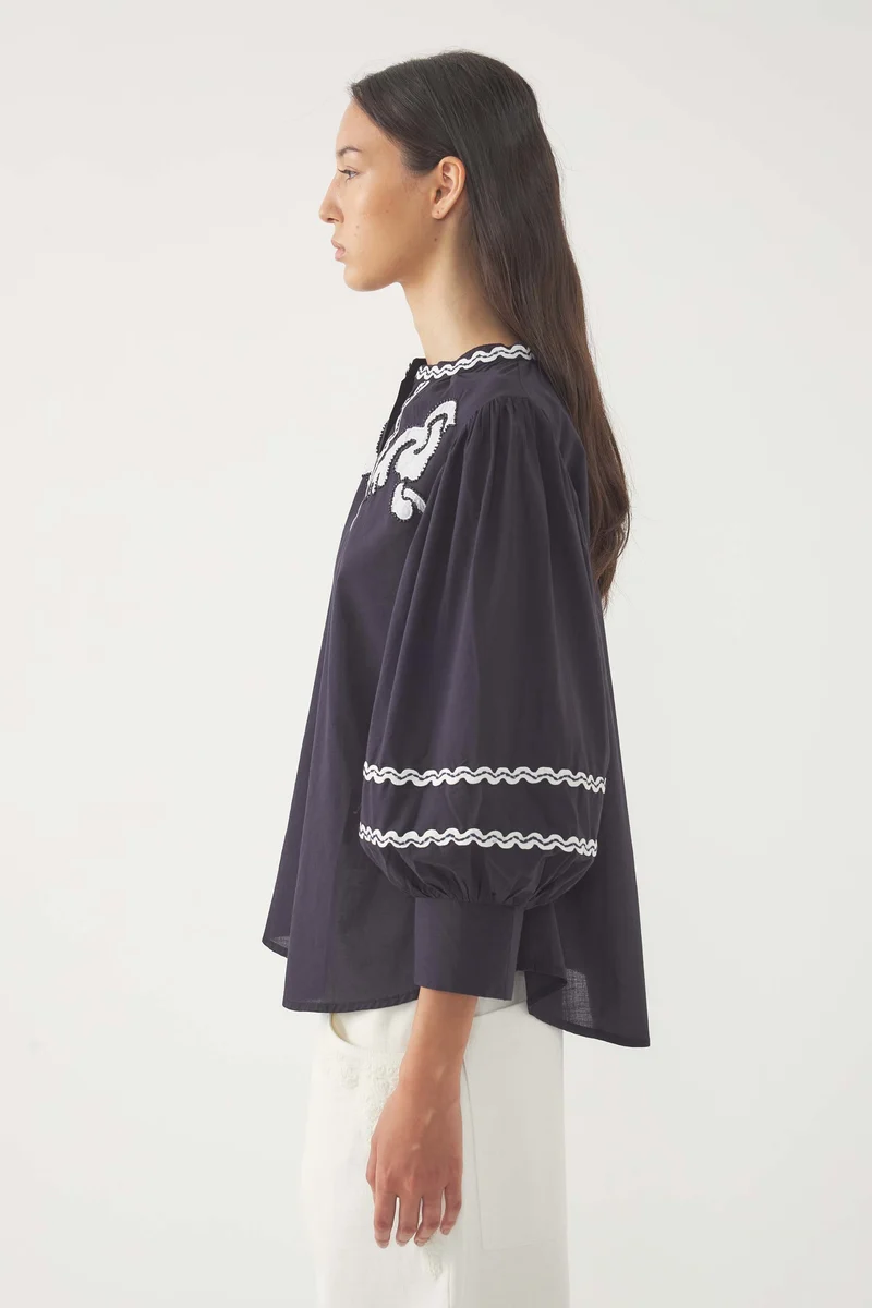Blouse brodée Dali