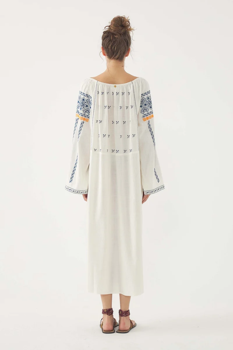 Robe brodée Edna