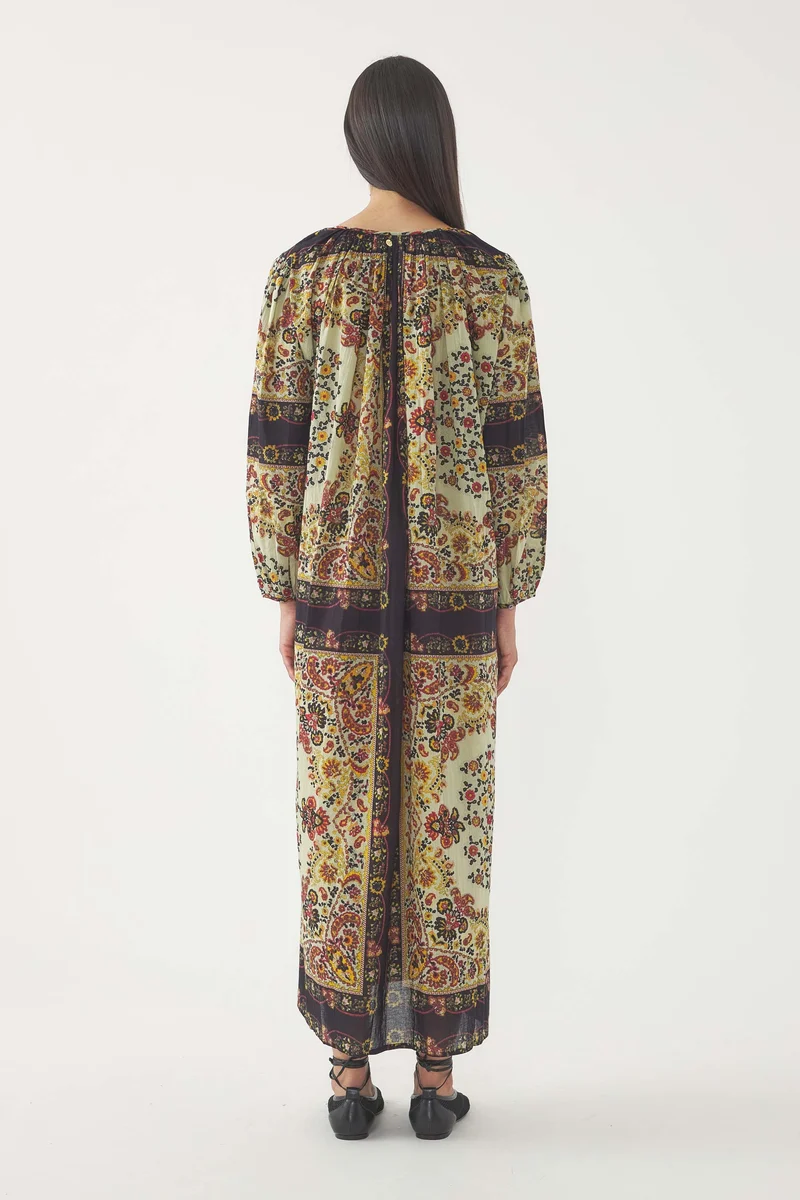 Robe Marius