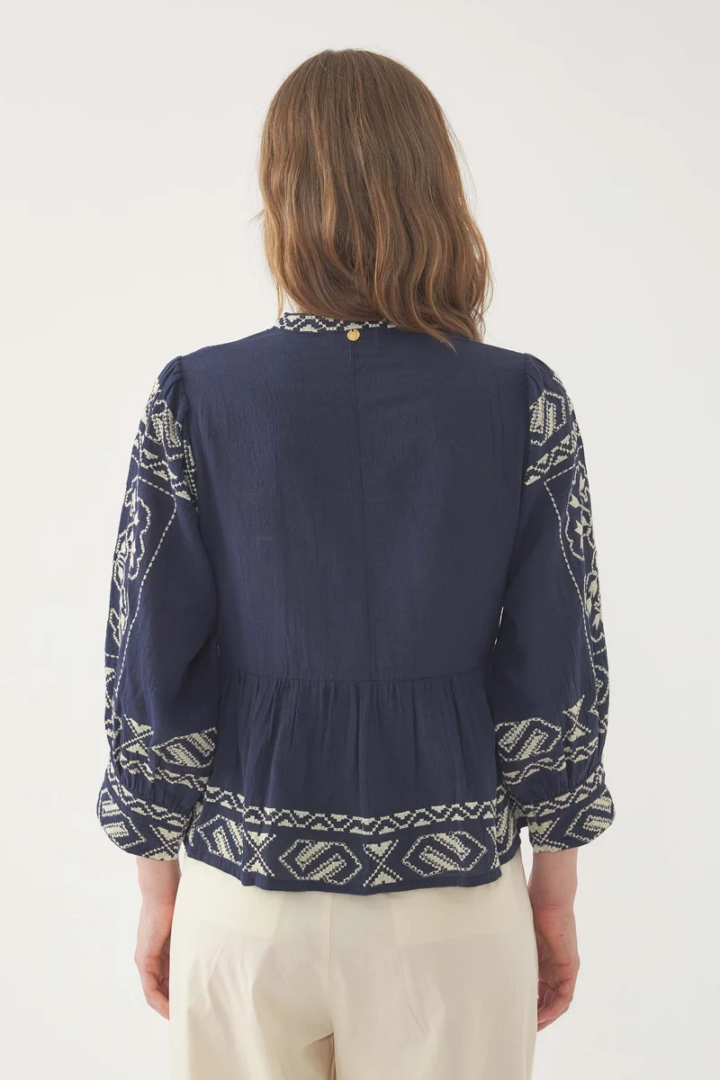 Blouse brodée Milos