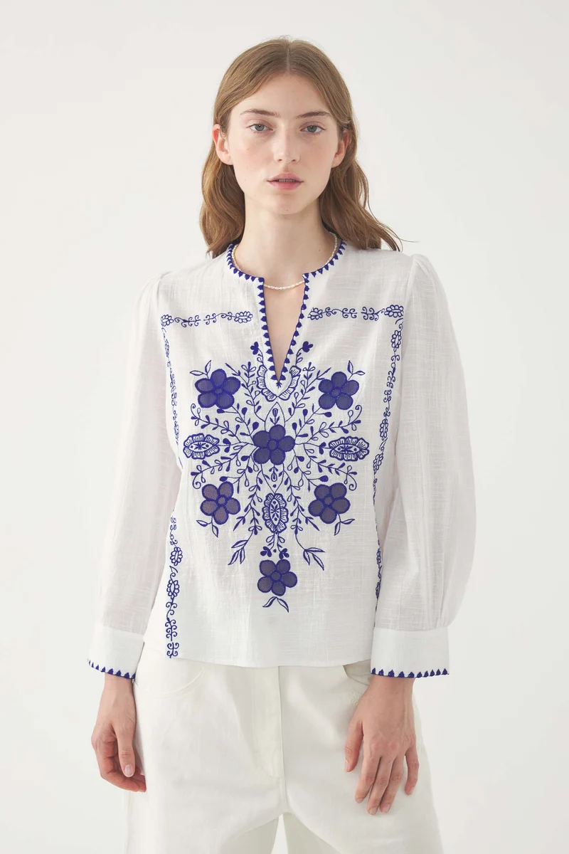 Blouse brodée Vahani