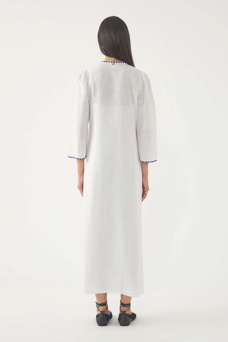 Robe longue brodée Vahani