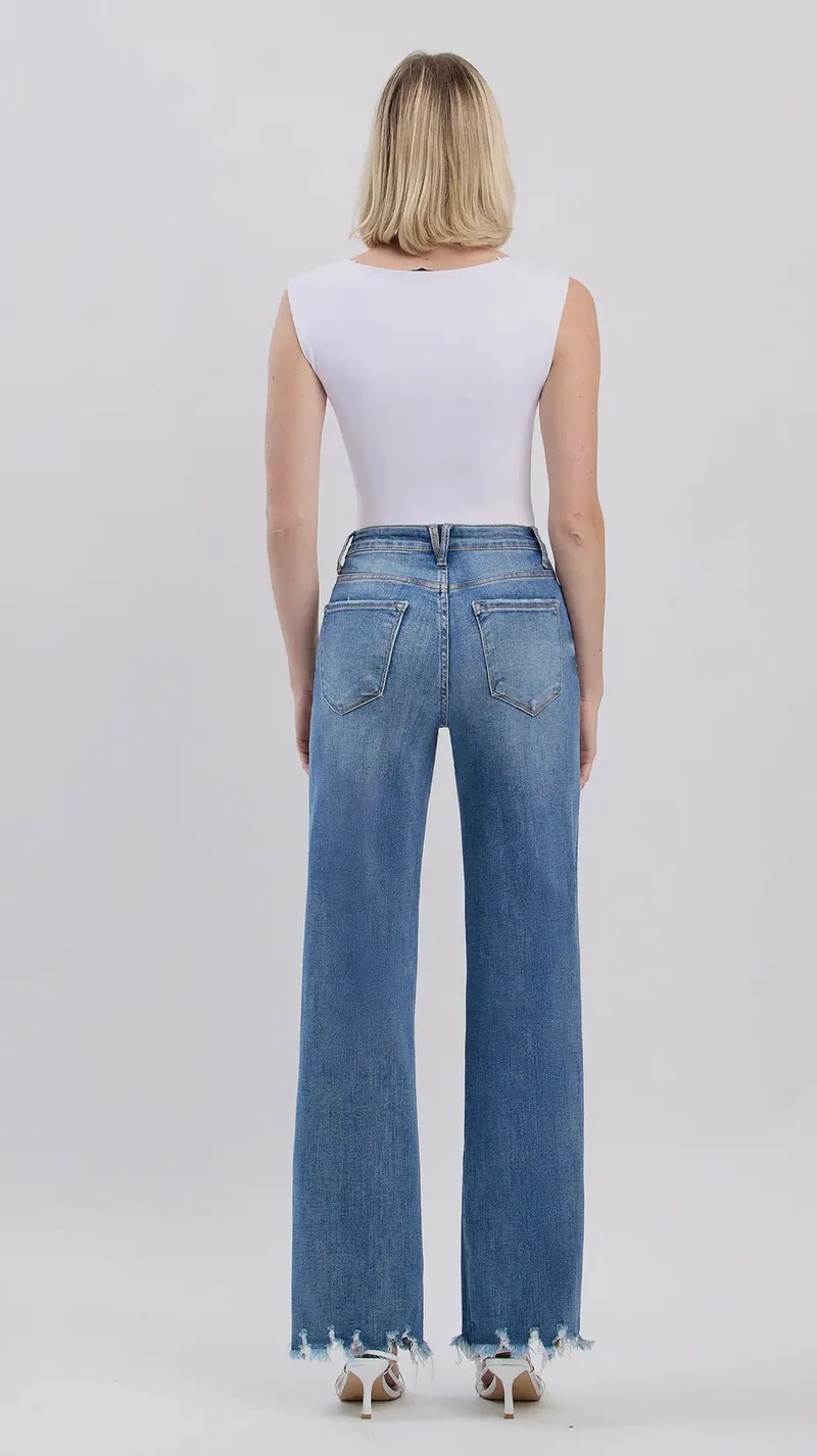 Vervet High Rise Loose Fit with Uneven Hem