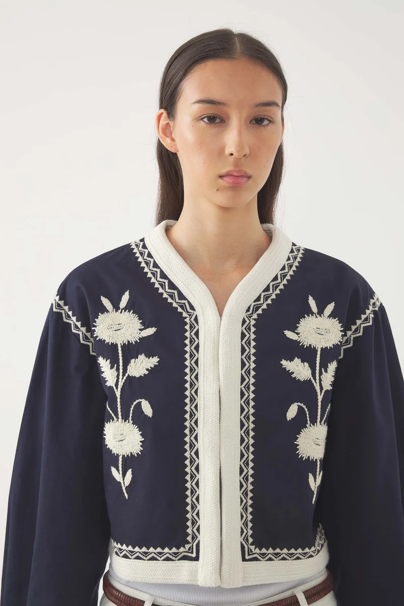 Veste brodée Winna