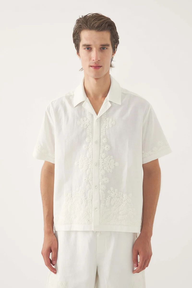 Chemise brodée Adonis