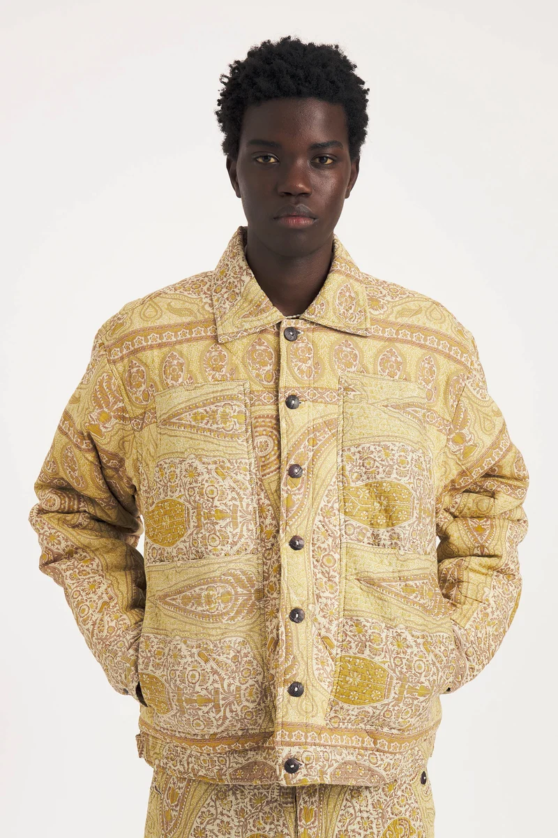 Veste Tajara