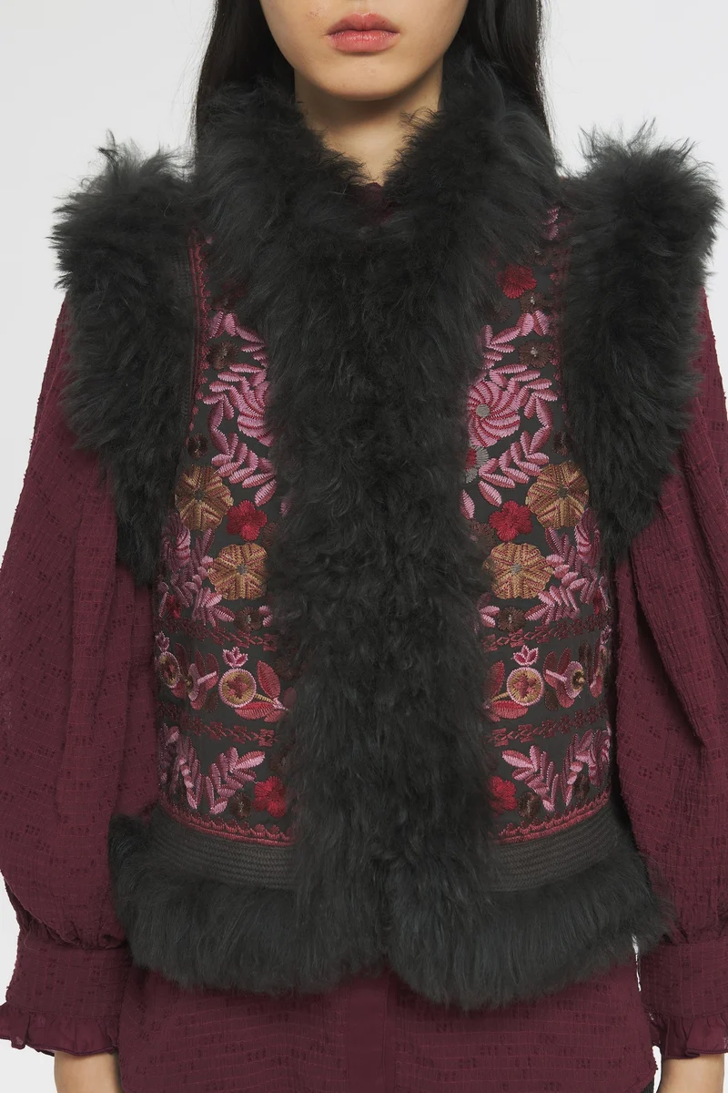 Gilet brodé Huguet