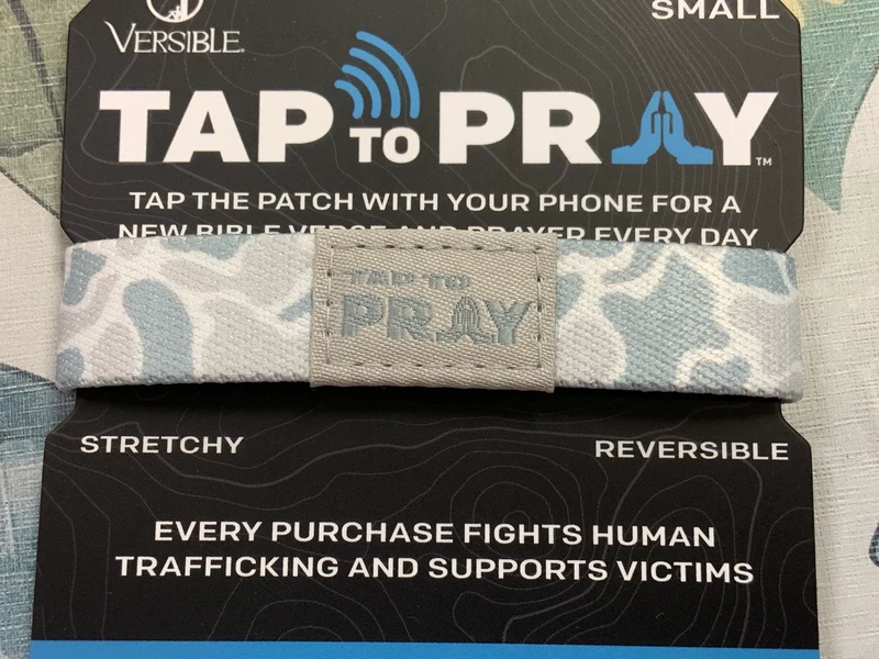 Versible Tap to Pray Wristband