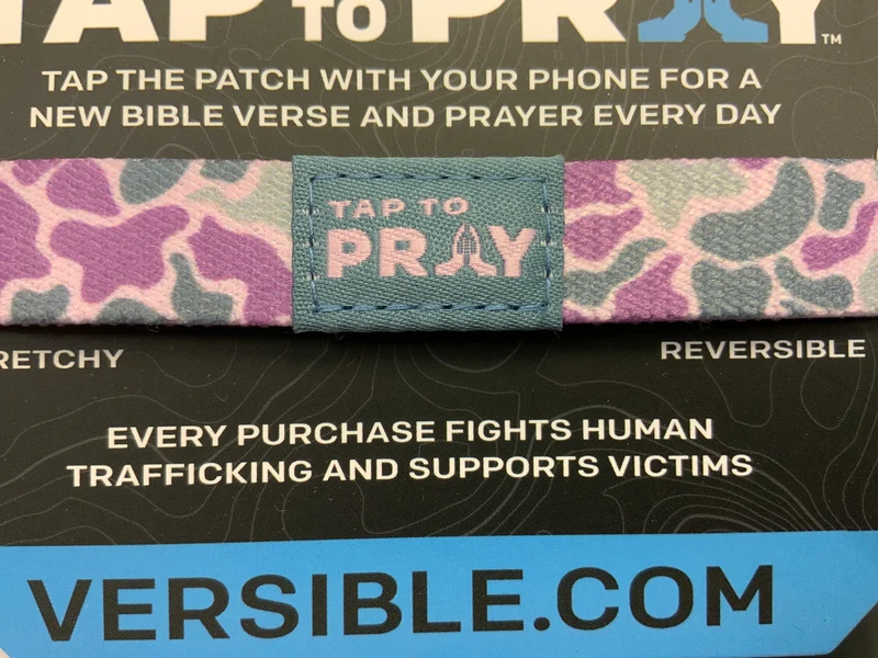 Versible Tap to Pray Wristband