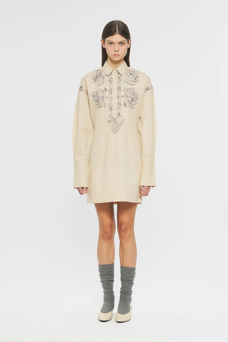 Robe courte brodée Ziggy