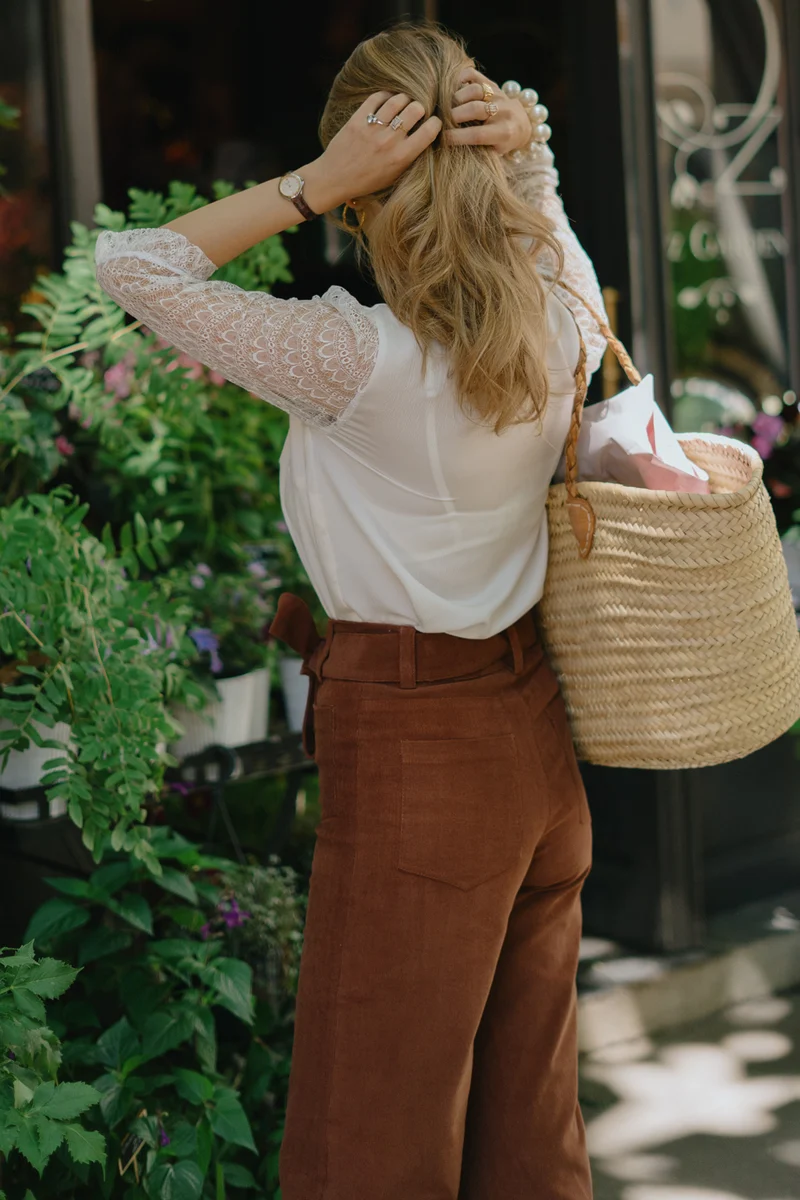 Pantalon velours côtelé femme taille haute – élégant et confortable