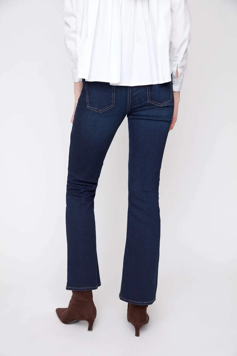 Le jean bootcut à détails métalliques Renuar | R11066D-E2141