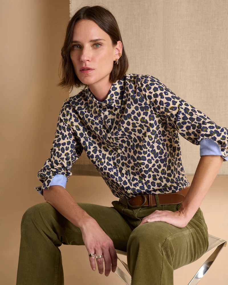 Chemise bleu marine imprimée léopard coupe droite CAMOUFLAGE/14128/635