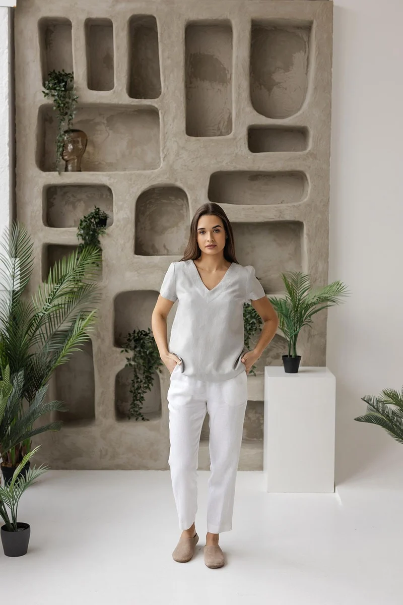 Premium Linen Blouse – V-Neck Short Sleeve, Relaxed Fit, Minimalist Top - LISSORA