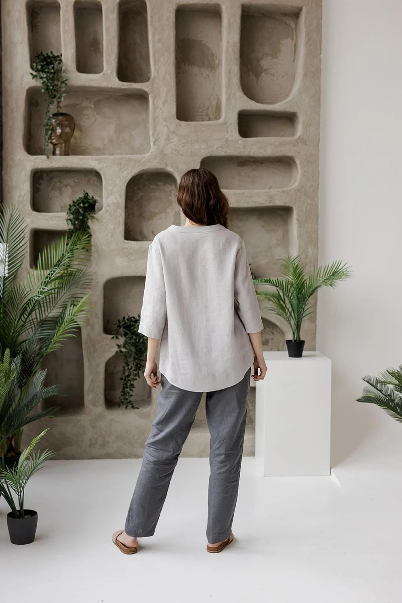 Linen Relaxed 3/4 Sleeve Tunic - Effortless Elegance - CALYRA