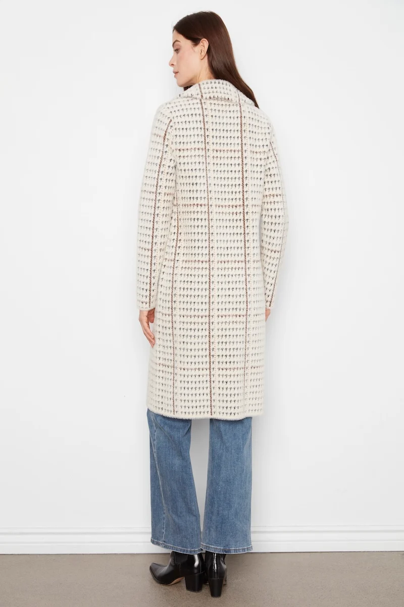 Le manteau-cardigan à carreaux Charlie B | C6326RR-950B