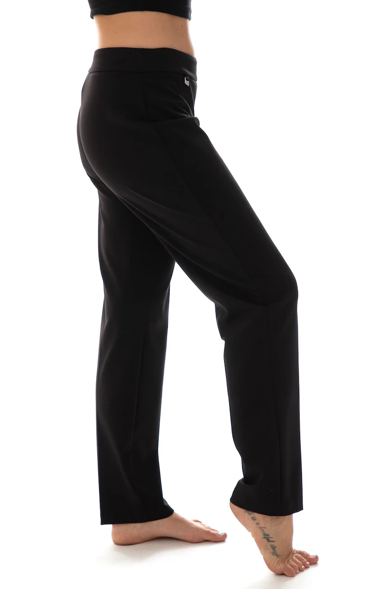Le pantalon à taille élastique