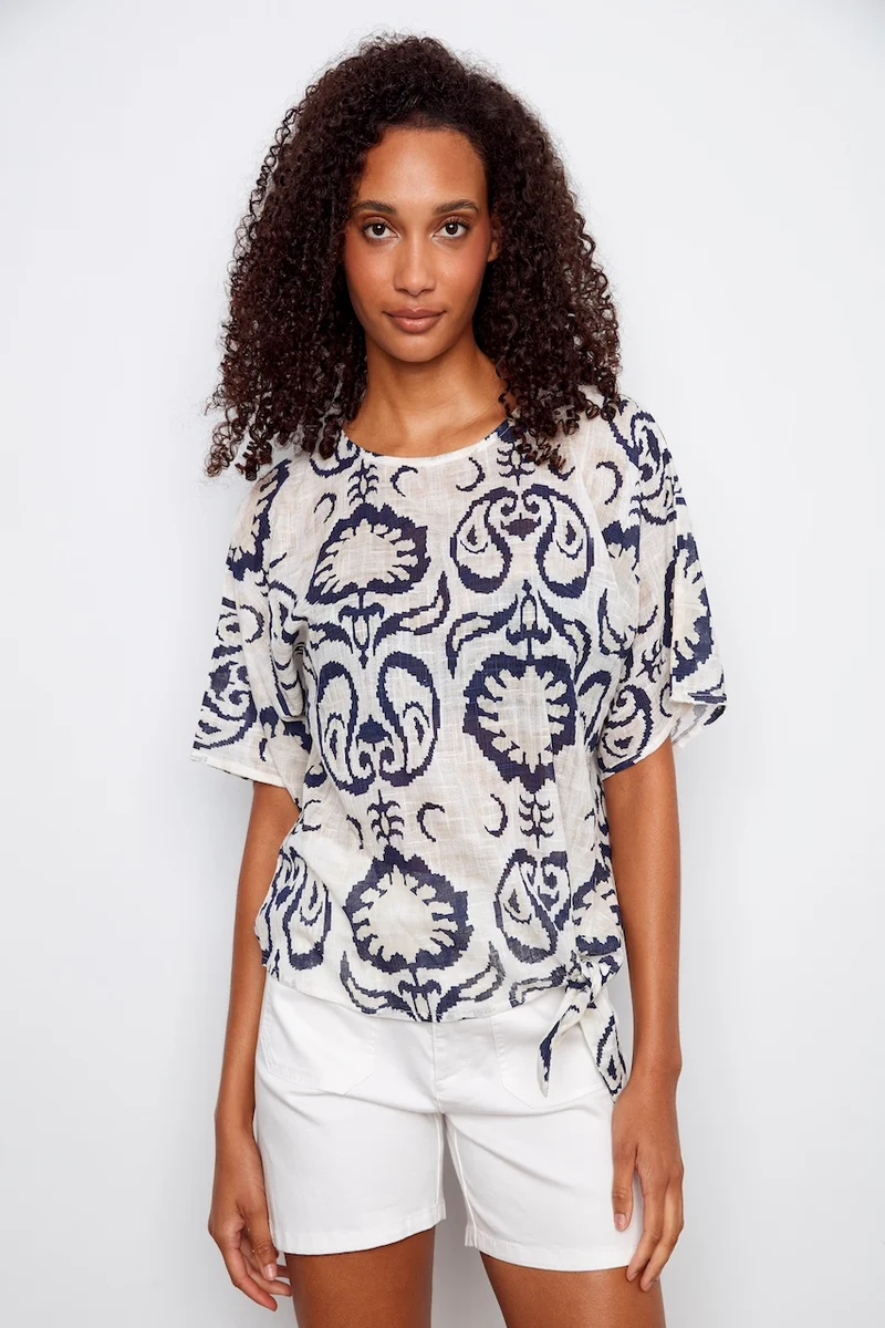 Le haut imprimé paisley Charlie B. | C4403WP-274C