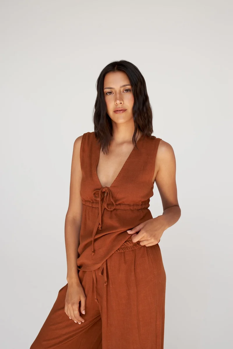 DAILYSTORY Blouse Hollie - Cognac