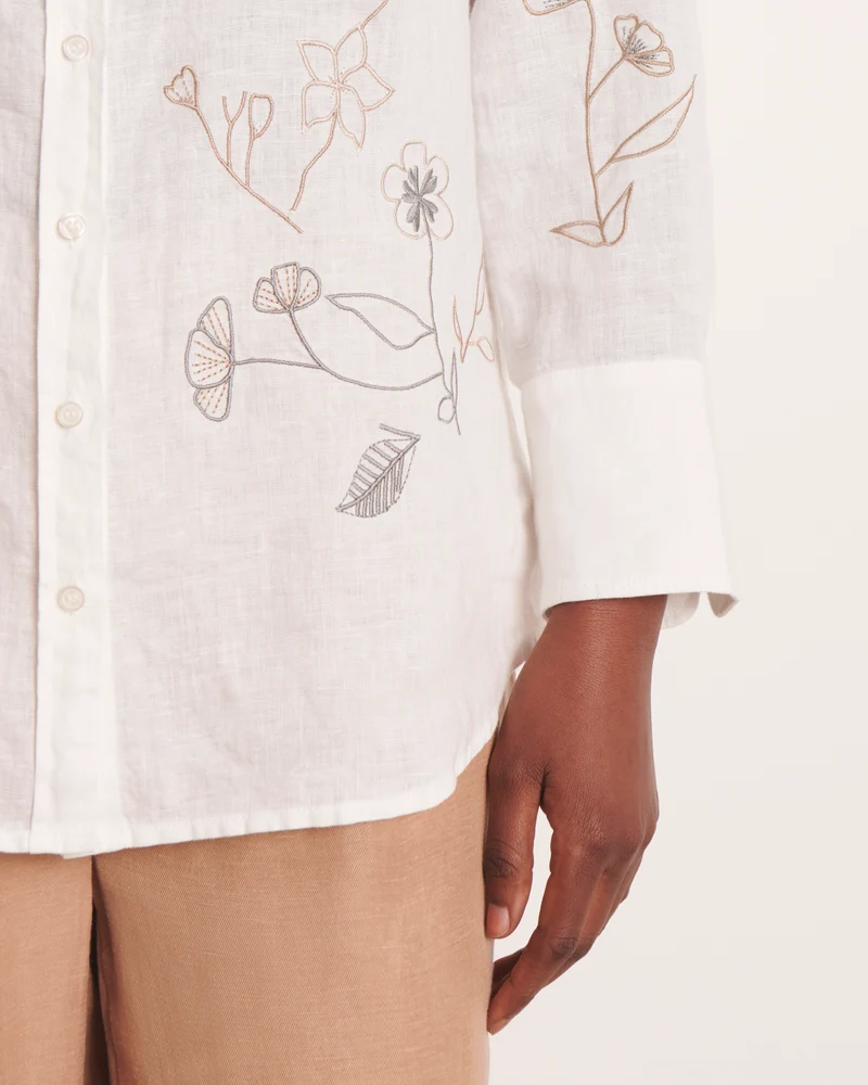 Chemise blanc cassé brodée CAMELIA/13143/511