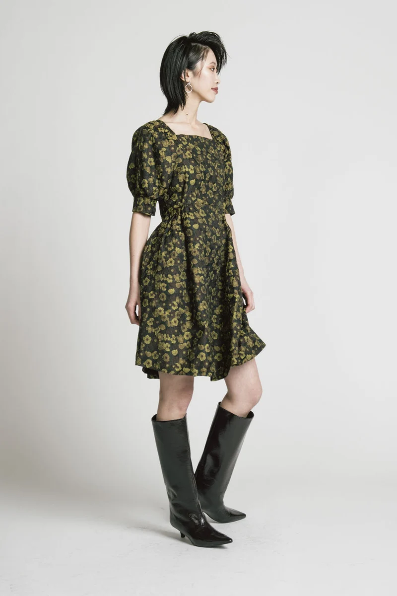 ALLISON WONDERLAND Robe Priority - Jaquard