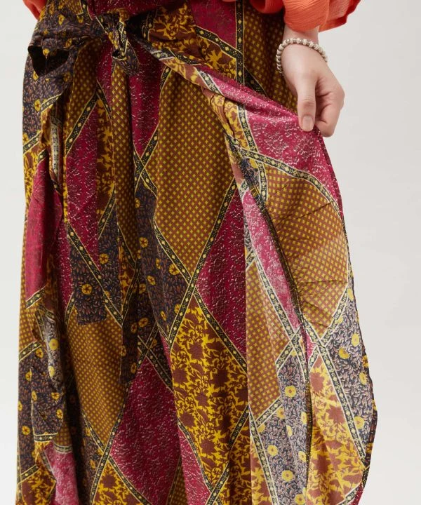 Pantalon à volants à carreaux style portefeuille
