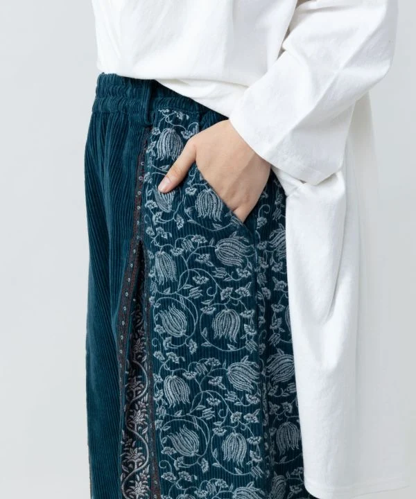 Pantalon en velours côtelé imprimé à la main indien