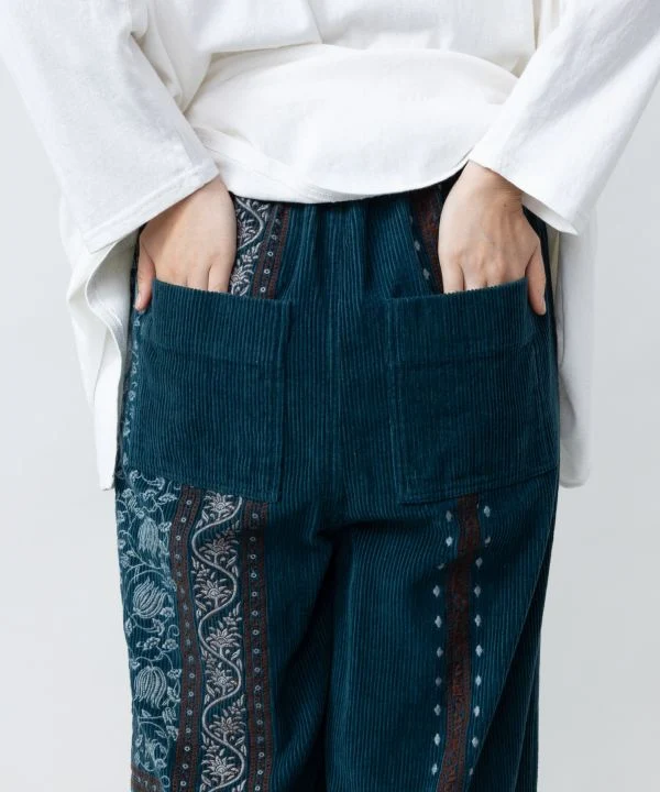Pantalon en velours côtelé imprimé à la main indien